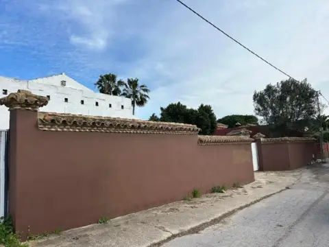 Chalet en Camino Lago Bañolas, 3